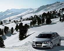 Winter-Paradiesische Fahrvergnügen beinhalten vier Kurztouren des Audi driver´s day.